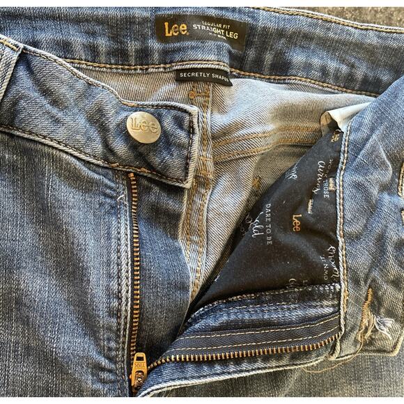 Lee Women's Jeans 14 Med Straight Leg Regular Fit Mid Rise Blue Stretch Denim - Picture 6 of 12